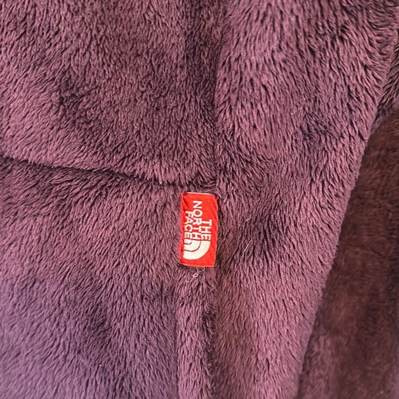 The North Face Purple Fleece Sweatshirt Half-Zip - Picture 2 of 8